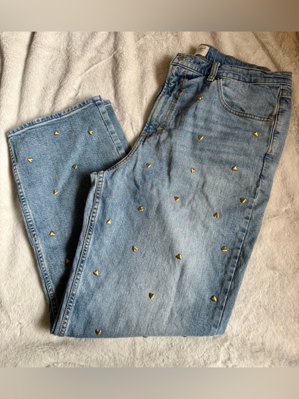 Size 16 Highest-Rise Vintage Straight Heart Stud Jeans Universal Thread